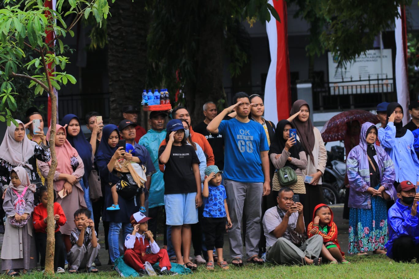 antusias masyarakat turut mengikuti upacara HUT RI ke 78
