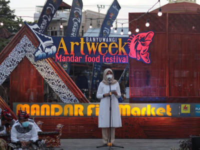 Kini Hadir Pusat Pasar Ikan, Bupati Banyuwangi Launching Mandar Fish Market