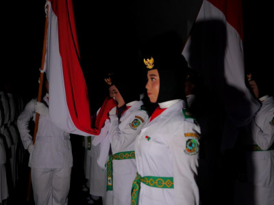 75 Paskibraka Banyuwangi 2023 Dikukuhkan Bupati Ipuk