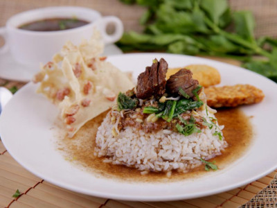 Resmi! Pecel Rawon Jadi Kekayaan Pengetahuan Tradisional Asli Banyuwangi