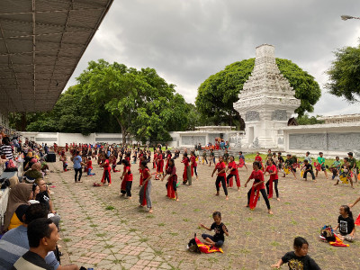 Menuju BEC 2024, Ratusan Siswa Presentasikan Tari Opening