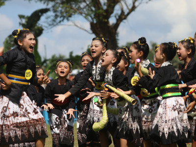 Kurangi Gadget, Banyuwangi Ajak Anak Bermain Permainan Tradisional