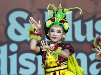 Tingkatkan Rasa Cinta Terhadap Seni Lokal, Banyuwangi Gelar Festival Tari dan Musik Tradisional 