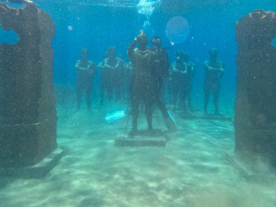 Wisata Bahari di Banyuwangi Makin Menarik dengan Ikon Baru "Majapahit's Warrior Underwater"