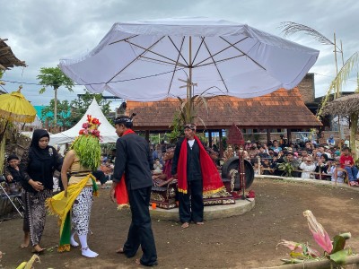 Ritual Adat Seblang Olehsari 2025 Sudah Dimulai! Catat Tanggalnya