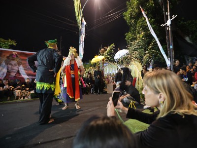 Wisatawan Mancanegara Terpukau Ritual Seblang Bakungan 2025 di Banyuwangi