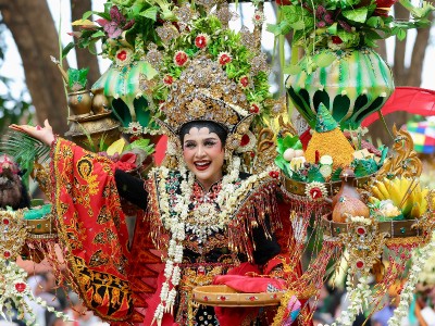 Selamat!!! Evellyne Jihan Prameswari Raih Best Costume di BEC 2025