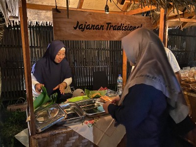 Omzet Meledak, Festival Musik Tepi Sawah Bikin UMKM di Banyuwangi Panen Rezeki hingga 6 Kali Lipat!