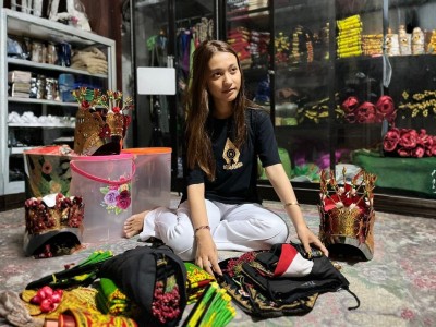 Festival Gandrung Sewu 2025 Kembali Digelar, Jasa Rias Penari Kebanjiran Rezeki