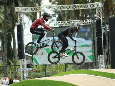 Banyuwangi Cetak Sejarah, Sirkuit 465m Muncar Jadi Panggung Balap UCI Supercross 2025