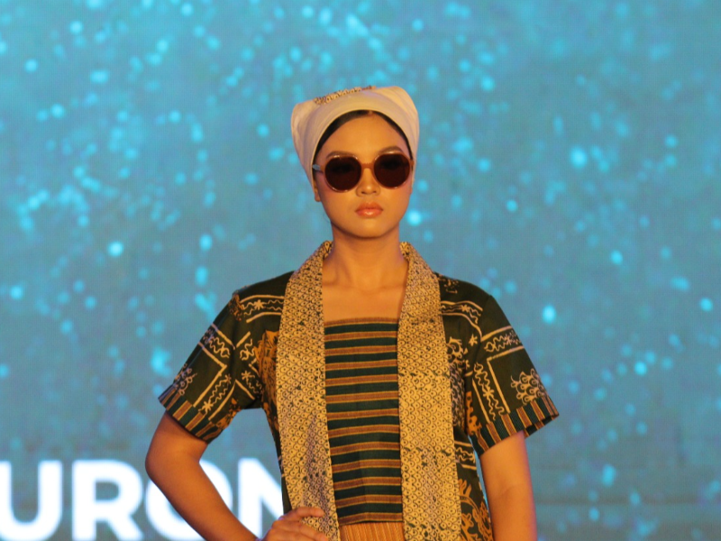 Banyuwangi Batik Festival 2022, Para Pengunjung pun Bangga Berbusana Batik