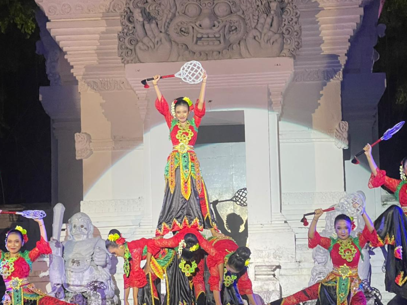 Resital Tari Gerbang Timur Sukses Memukau Penonton