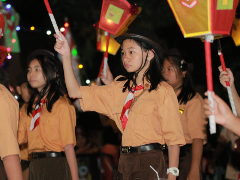 Meriah! Pawai Lampion Pramuka Banyuwangi Diikuti Ratusan Peserta