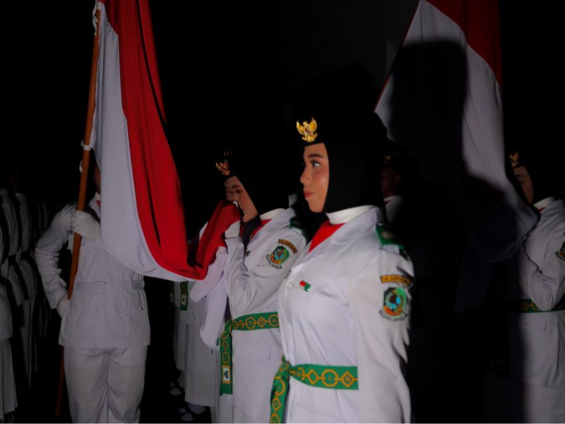 75 Paskibraka Banyuwangi 2023 Dikukuhkan Bupati Ipuk