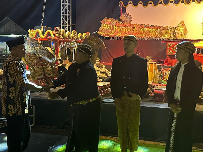 Banyuwangi Gelar Parade Dalang dalam Rangka Peringati Hari Wayang Dunia