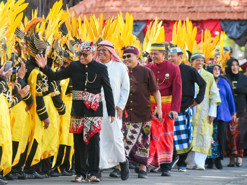 Berbagai Suku di Banyuwangi Warnai Upacara Hari Jadi Banyuwangi ke 252