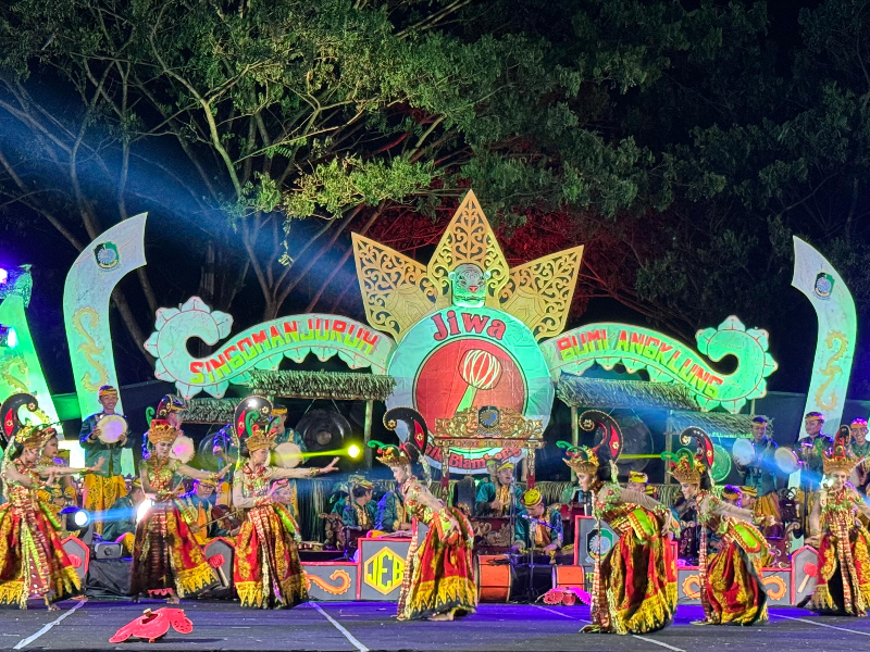 Singojuruh Resmi Dijuluki Sebagai Desa Bumi Angklung