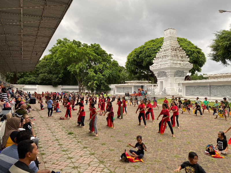 Menuju BEC 2024, Ratusan Siswa Presentasikan Tari Opening