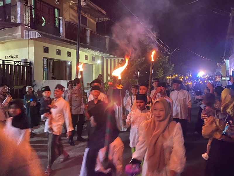 Tradisi Oncor-Oncoran Semarakkan Malam Tahun Baru Islam di Banyuwangi