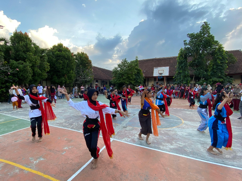 Hari Terakhir Seleksi Gandrung Sewu 2024 Penuh Haru, Hampir Seribu Peserta Turut Meramaikan