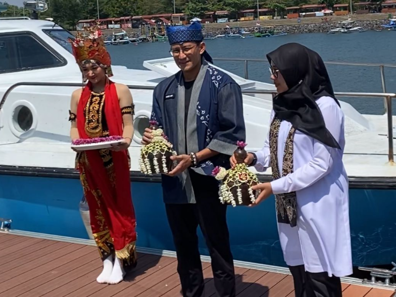 Sandiaga Uno Luncurkan Rute Kapal Cepat, Buka Akses Baru Pariwisata Banyuwangi - Bali Barat - Bali Utara