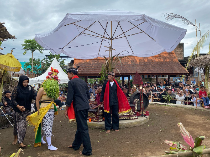 Ritual Adat Seblang Olehsari 2025 Sudah Dimulai! Catat Tanggalnya
