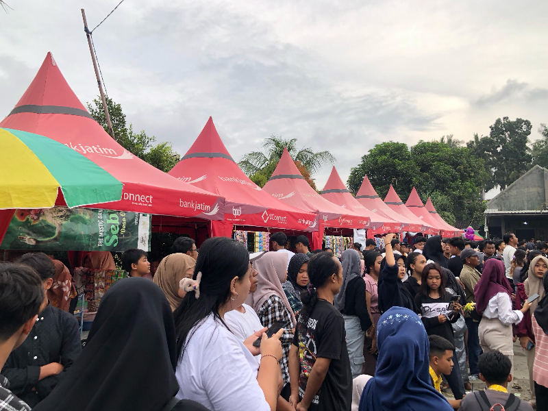 Seblang Olehsari: Berkah bagi UMKM Lokal