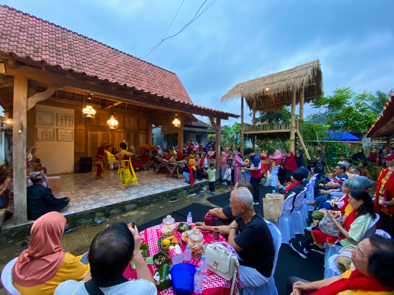 Rombongan Alumni FE UI Angkatan 1977 Pilih Banyuwangi sebagai Lokasi Reuni