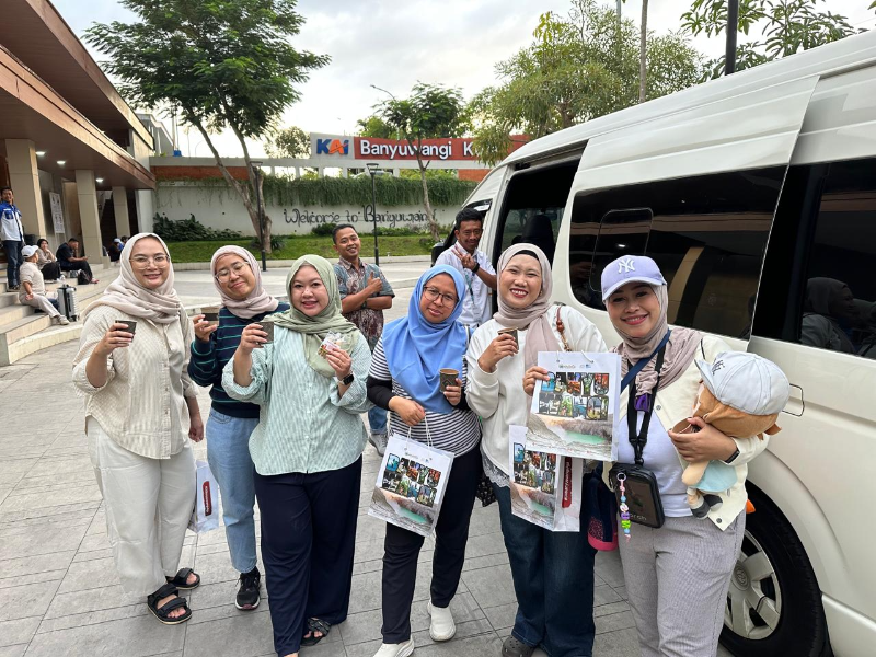 Gelombang Wisatawan Padati Stasiun Banyuwangi Kota, Siap Jelajahi Keindahan Bumi Blambangan