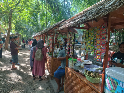 Pasar Porobungkil Desa Rejosari Kembali Dibuka, Masyarakat Sangat Antusias