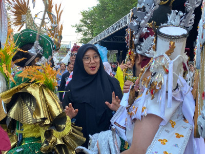 Presentasi Kostum BEC 2024 Tahap Kedua Makin Memukau. Bupati Ipuk: Semangat dan Jaga Kesehatan