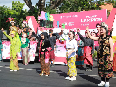 Partisipasi Siswa SLB Semarakkan Karnaval Kemerdekaan di Banyuwangi