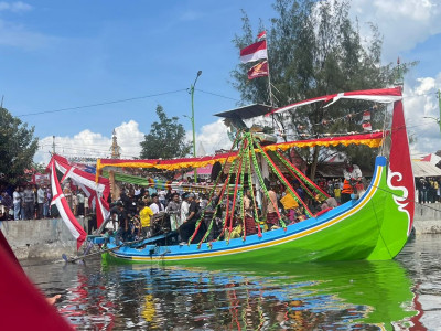 Selamatan Laut Kampung Mandar: Merayakan Tradisi dan Edukasi Sejarah di Banyuwangi