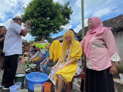 Tradisi Lungsuran, Akhir dari Setiap Ritual Adat Seblang Olehsari