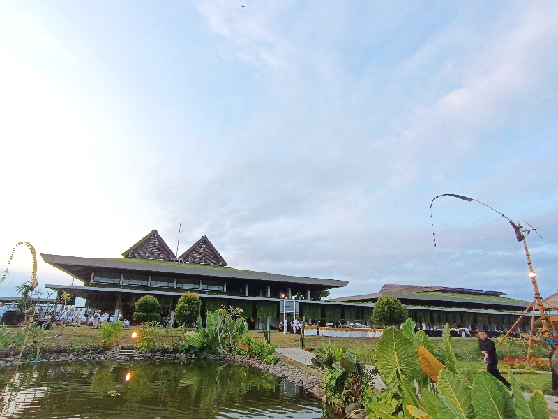Bandara Banyuwangi Kembali Raih Penghargaan Bergengsi, Kali Ini Dari Kementrian ESDM