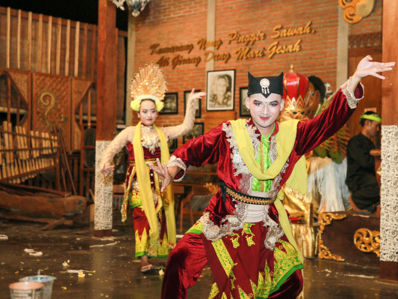 Resto di Banyuwangi Meriahkan Malam Pergantian Tahun dengan Pagelaran Pesona Budaya Banyuwangi