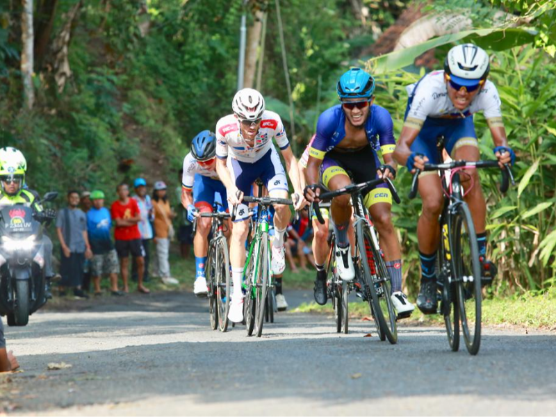 Beberapa Tim Balap Sepeda Internasional Siap Adu Kecepatan di Tour de Banyuwangi Ijen 2024