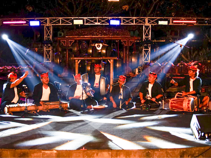 Tampilan Grup Rebanana asal Banyuwangi Gemparkan Yogyakarta Gamelan Festival 2024