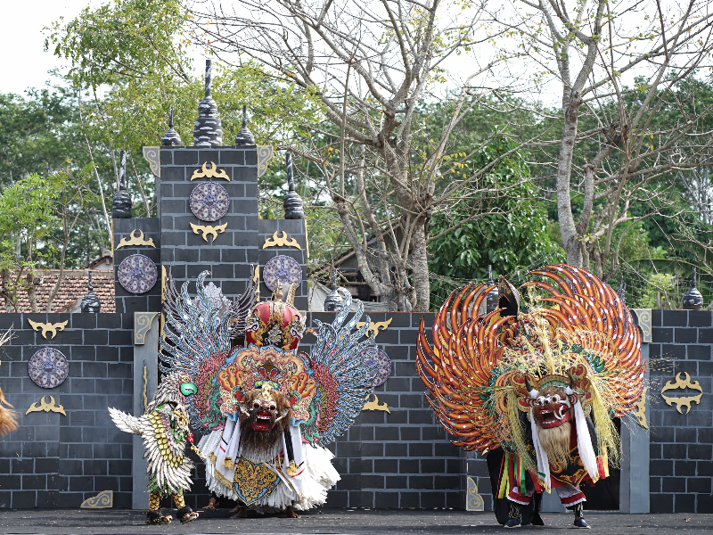 Ragam Barong Banyuwangi Ditampilkan dalam Festival Barong Kumbo