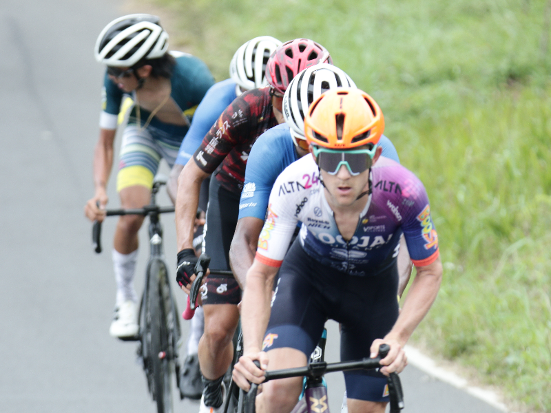 Etape Supranatural Alaspurwo: Ketika Pembalap Dunia Masuk Hutan Misterius!