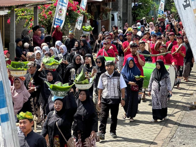 Manifestasi Syukur Atas Ruah Air, Warga Rejopuro Banyuwangi Gelar Ritual Ithuk-Ithukan