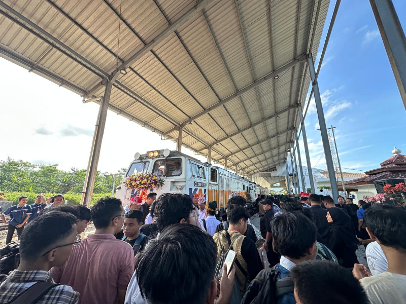 KAI Daop 9 Resmi Luncurkan KA Sangkuriang, Ketapang-Bandung Kini Tanpa Transit!
